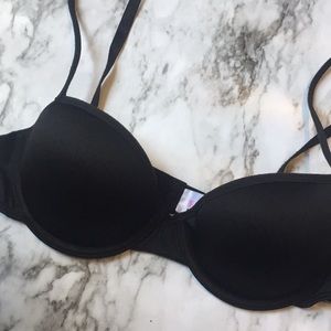 No Boundaries black 34B bra